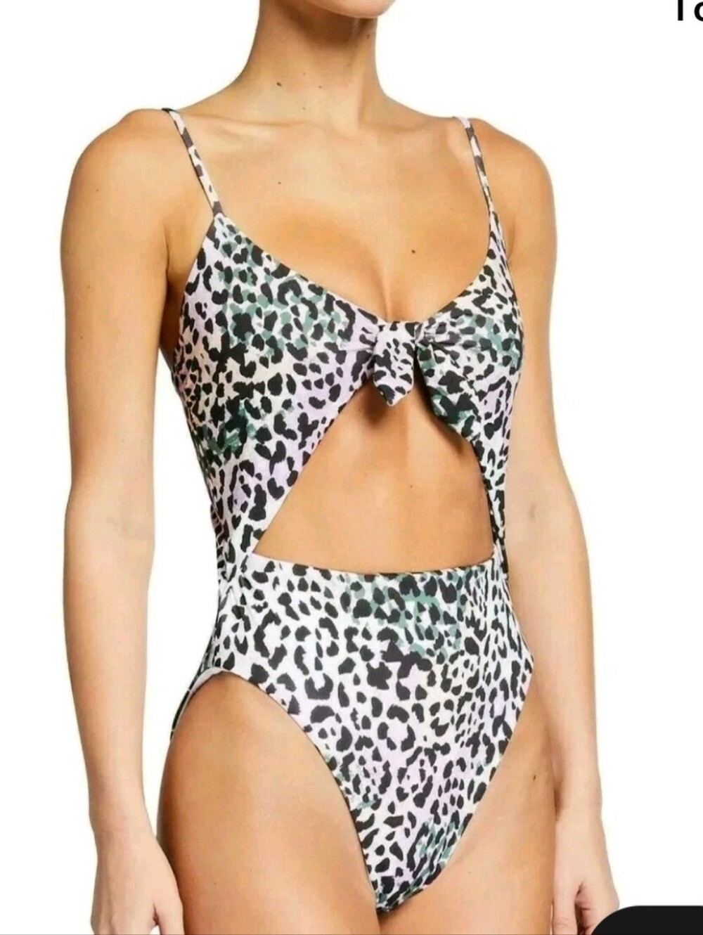 NWT Veronica Beard Size S One Peice Bathing Suits
